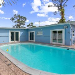 Largo Pool House Getaway