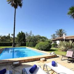 Two-bedroom house with country views by Renthousing