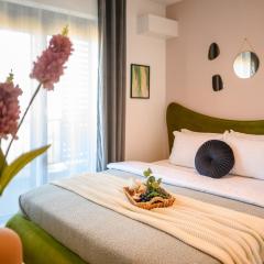 Chic 1BR with Balcony in Northern District