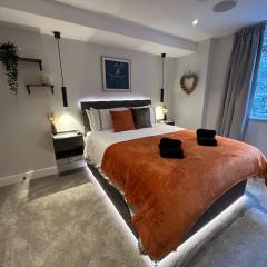 Rock Mill - Luxury 1 Bedroom Apartment 20 with private balcony