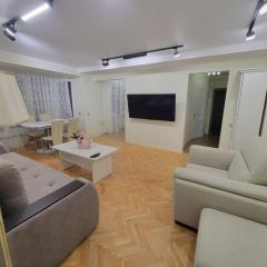 3-room luxury apartment in the center