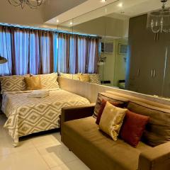 Modern Comfort Living! Netflix Ready