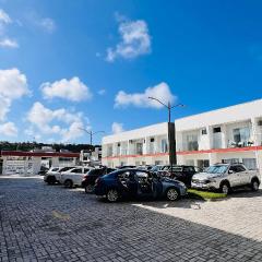 Apto 11 com 2/4 bairro residencial perto da praia