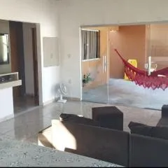 Casa da Cris em Praia do Grauçá com Wi-Fi, ar condicionado e garagem