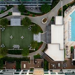 Epicurean Atlanta, Autograph Collection