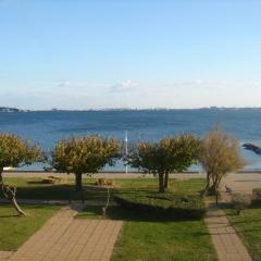 F1 Confortable avec Loggia à Balaruc-les-Bains - FR-1-680-44