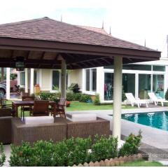 Pool Villa in Thalang