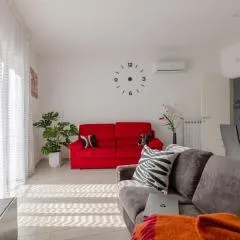 Charming House Twin