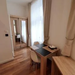 Bosacka - old town cozy apartment B16