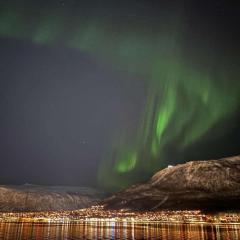 Seaside seaview apartment