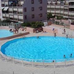 Studio cabine rénové 4 pers au Grau-du-Roi avec piscine et parking - FR-1-731-117