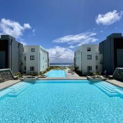 Beachfront Luxury 3 Bedrooms Apartment