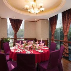 Xinyuan Hot Spring Hotel