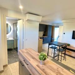 T2 moderne avec piscine, tennis et garage
