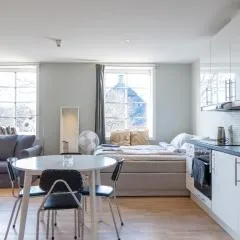 Bright and modern apartment on a quiet street
