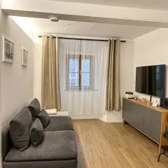 Design Stadthaus Apartment mit privatem Zugang