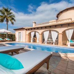 Villa Son Serra, Pool and Chill Out close to the beach