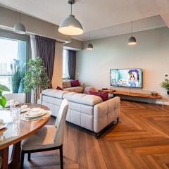 160M2 Modern 2-bedrooms apartment with fantastic views