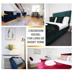 2 Bedroom House on Holmes Hill Road- Free Parking, Wi-Fi & Patio