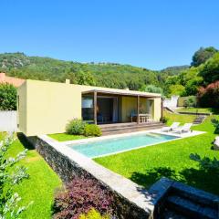 Stilvolle Und Luxuriöse 2 Schlafzimmer Villa In Moledo