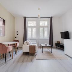 Blueground Prague 10 fully equipped nr park - PRG23 PRG-23