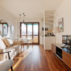 Modern Stay with Balcony near Niguarda Hospital