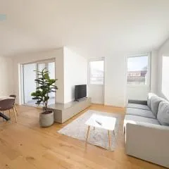 Blue Life 1b Tirabora Short Rent