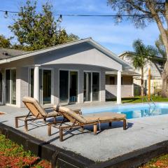 Pool and Game Room Spacious Brandon Home