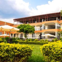 Northern Gateway Hotel and lounge