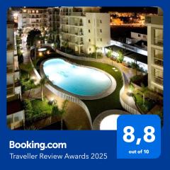 Piso bajo 3 habitaciones 2 baños y gran terraza