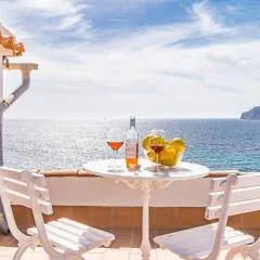 Casita Marinera Sant Elm by Mallorca Infinity