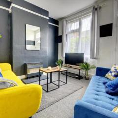 Central - 2br House - Free Parking - Garden