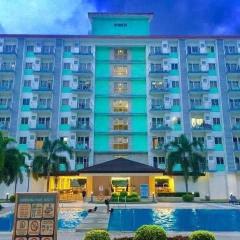 King Elite Condo Hotel Field Residences Near NAIA Airport