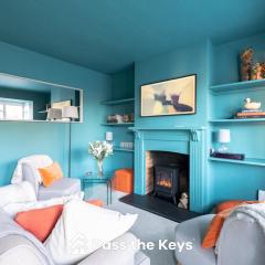 Cosy cottage within walking distance to Hart Street, perfect for exploring Henley-on-Thames