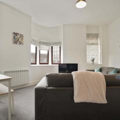 Cosy home in Hull Centre Flat 2