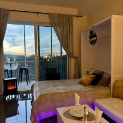 Wow! Cut the ribbon! Golf & Beach