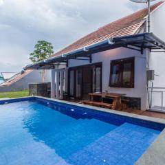 Family Only Villa with Private Pool & Hill View- De Reiz Dago Syariah 3BR