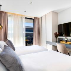 Fly Room - S3 - MPolo