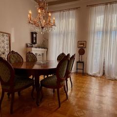 Briller Palais