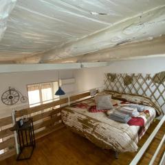 R&F HOME Appartamento a 50MT dalla Metro