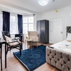 Your Gig Base - Perfect for 2, Tube 10min, London Fashion Week, Free Parking