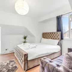 Loft Studio - Free Toiletries, Snacks, 25 Min Wembley & Central London, Free Parking, Pets welcome