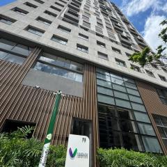 Studio moderno em Pinheiros, próximo a Faria Lima