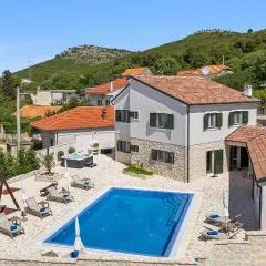 Cozy Home In Dubrava Kod Sibenika