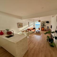 New Seaview Luxury Apartment - Torre Marimar