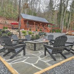 Couples luxury getaway in the smokey mountains with hot tub and pet friendly