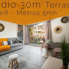 Appartement climatisé tout equipe avec balcon au cœur de Marseille