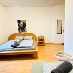 Bright & Spacious 3BR Apt with Direct City Access