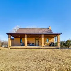 Covered Porch & Grill: 1-Acre Property in Bristow!