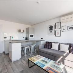 The Black&White Apartment